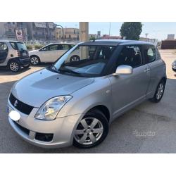 Suzuki swift 1.2i anno dicembre 2009' full opt