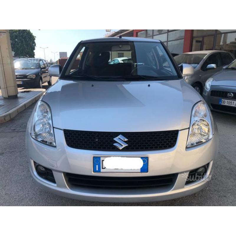 Suzuki swift 1.2i anno dicembre 2009' full opt